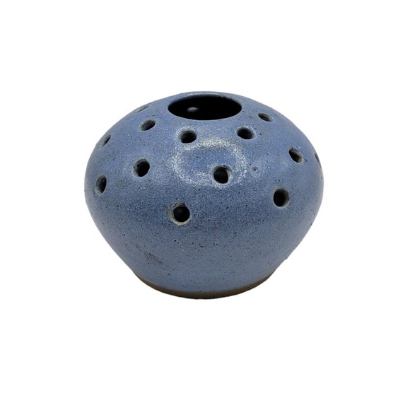 Vintage 1993 Studio Pottery Blue Flower Frog Vase Signed T Clark - Picture 1 of 7